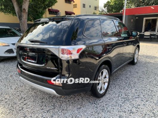 Mitsubishi Outlander Jeepeta en venta