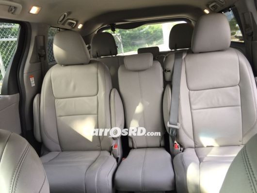 Toyota Sienna Minivan en venta