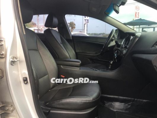 Kia K5 Carros en venta