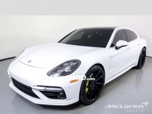 Porsche Panamera Carros en venta