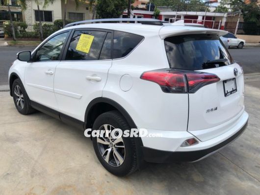 Toyota RAV4 Jeepeta en venta