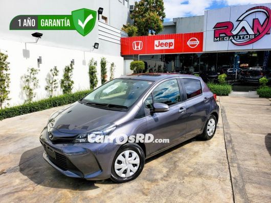 Toyota Vitz Carros en venta
