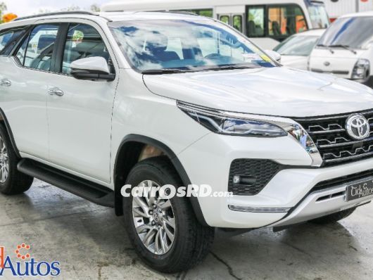 Toyota Fortuner Jeepeta en venta