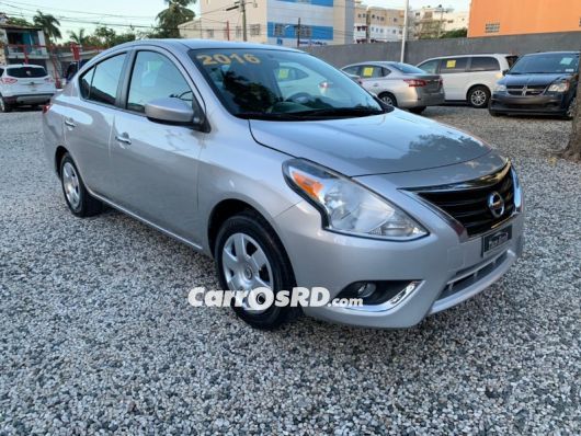 Nissan Versa Carros en venta