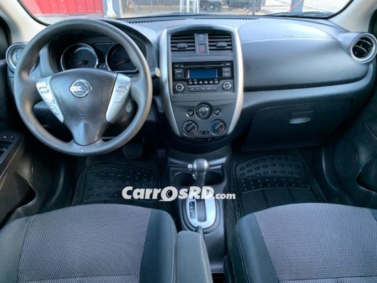 Nissan Versa Carros en venta