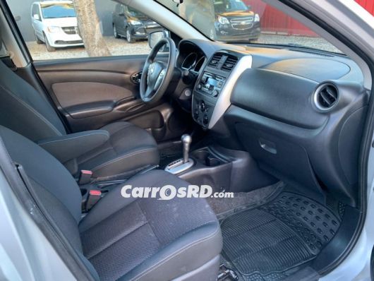 Nissan Versa Carros en venta