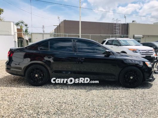 Volkswagen Jetta Carros en venta