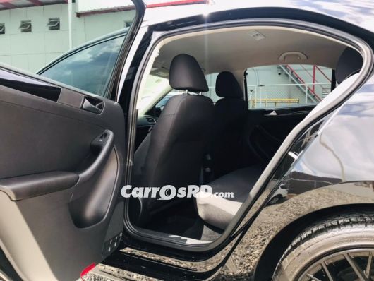 Volkswagen Jetta Carros en venta