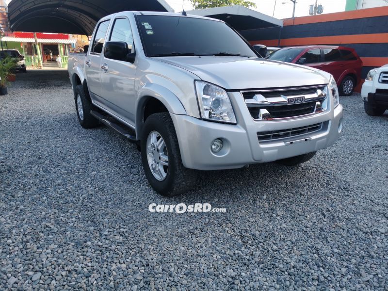 Isuzu