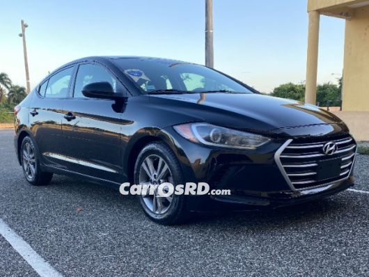 Hyundai Elantra Carros en venta