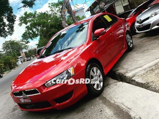 Mitsubishi Lancer Carros en venta