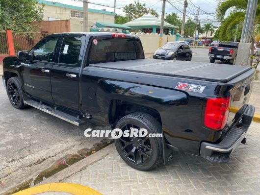 Chevrolet Silverado Camioneta en venta