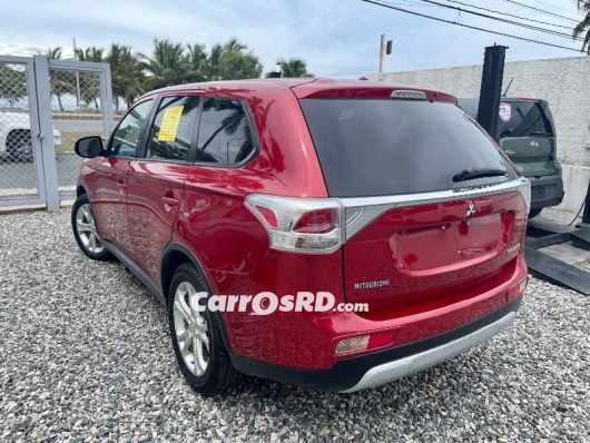 Mitsubishi Outlander Jeepeta en venta