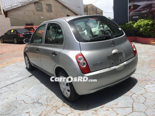 Nissan March Carros en venta