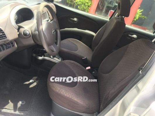 Nissan March Carros en venta