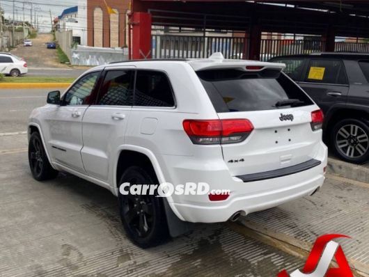 Jeep Grand Cherokee Jeepeta en venta