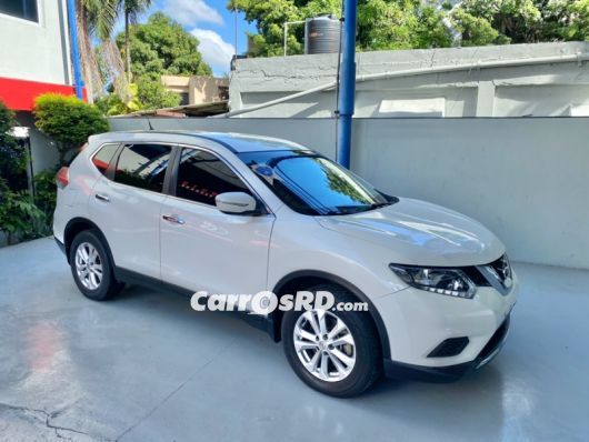 Nissan X Trail Jeepeta en venta