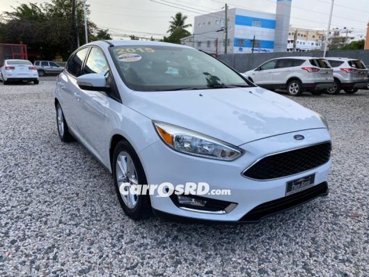 Ford Focus Carros en venta