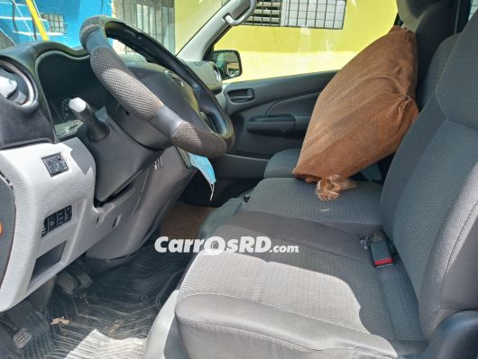 Nissan NV Minivan en venta