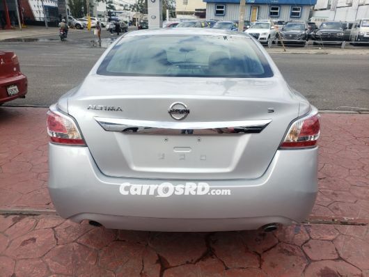 Nissan Altima Carros en venta