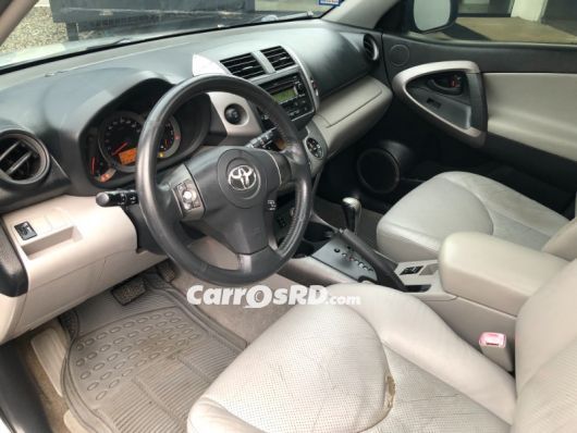 Toyota RAV4 Jeepeta en venta