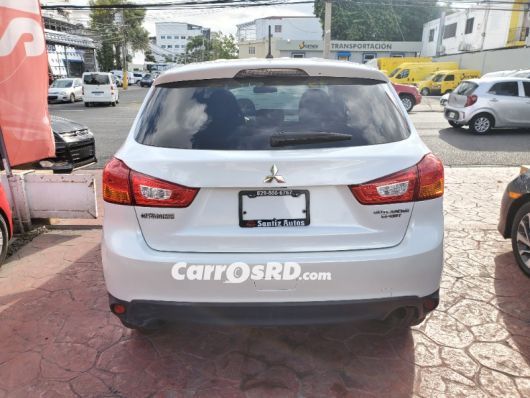 Mitsubishi Outlander Jeepeta en venta