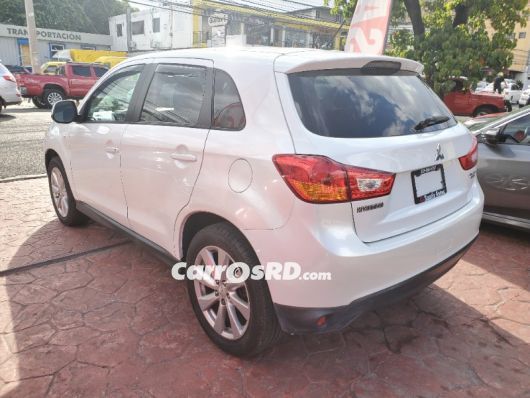 Mitsubishi Outlander Jeepeta en venta