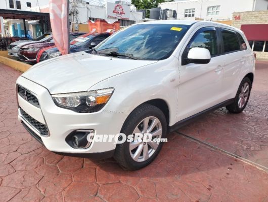 Mitsubishi Outlander Jeepeta en venta