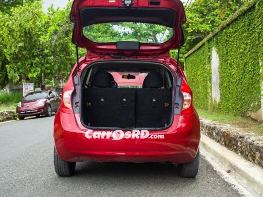 Nissan Versa Note Hatchback en venta