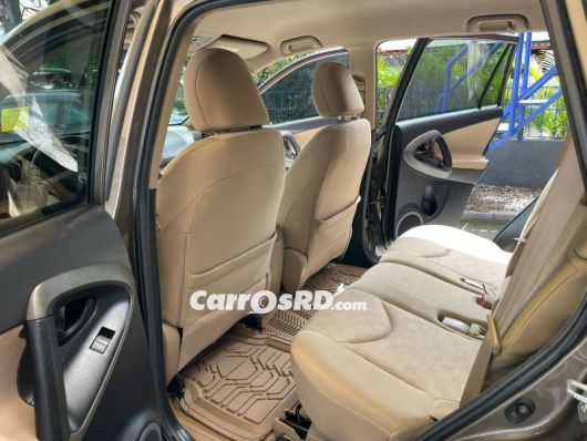 Toyota RAV4 Jeepeta en venta