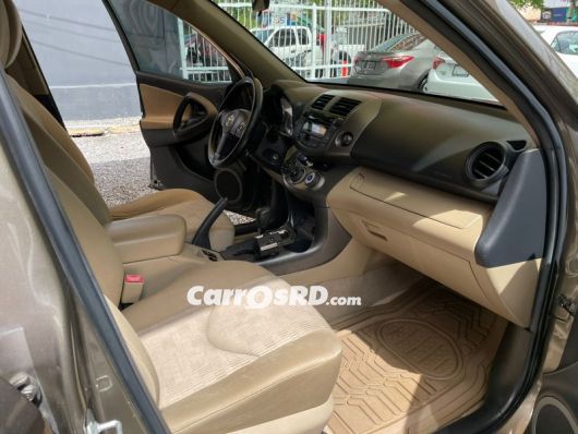 Toyota RAV4 Jeepeta en venta