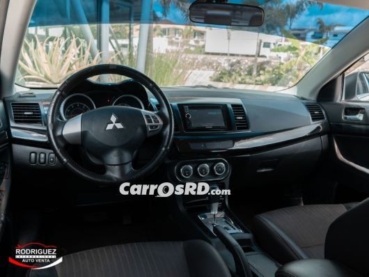 Mitsubishi Lancer Carros en venta