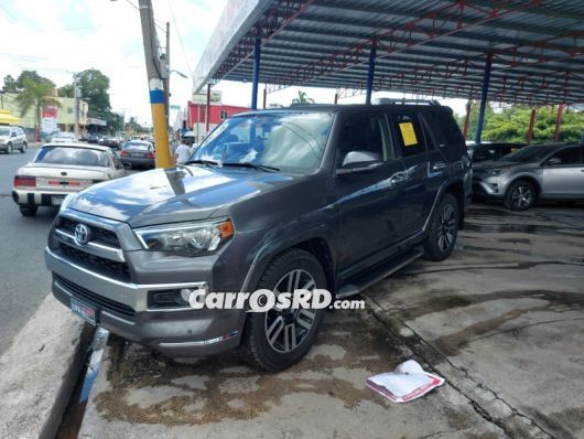 Toyota 4Runner Jeepeta en venta