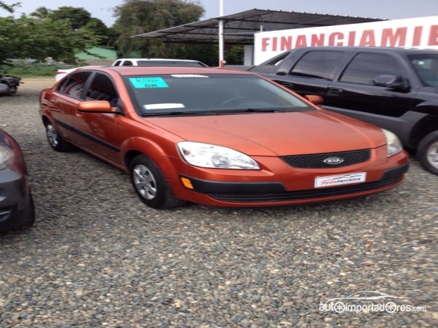 Kia Rio Carros en venta