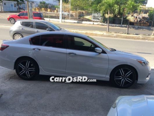 Honda Accord Carros en venta