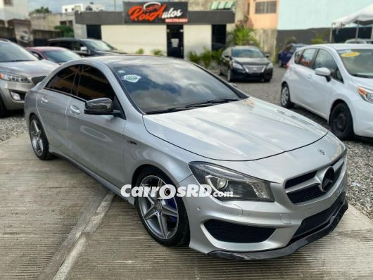 Mercedes-Benz Clase CLA Carros en venta
