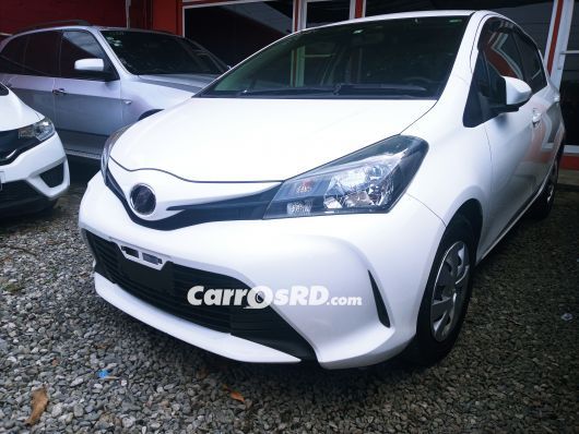 Toyota Vitz Hatchback en venta