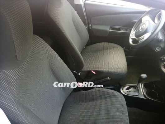 Toyota Vitz Hatchback en venta