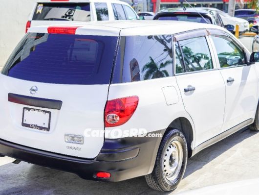Nissan AD Carros en venta