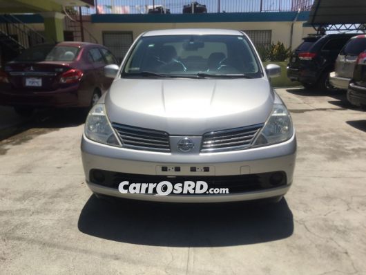 Nissan Tiida Carros en venta
