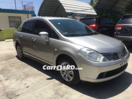 Nissan Tiida Carros en venta