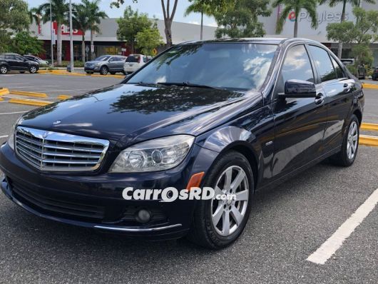 Mercedes-Benz Clase C Carros en venta