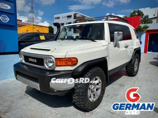 Toyota FJ Cruiser Jeep en venta