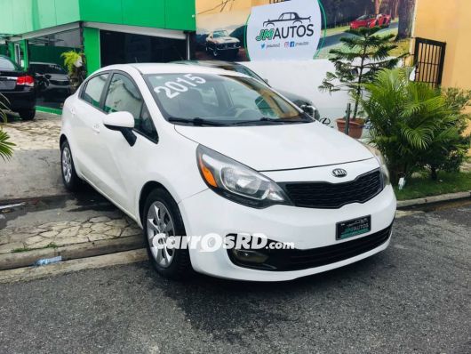 Kia Rio Carros en venta