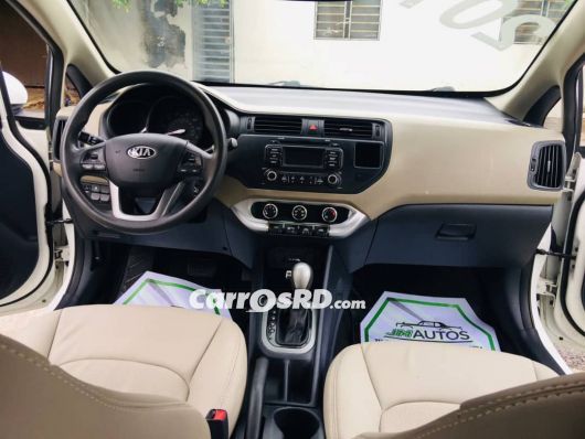 Kia Rio Carros en venta