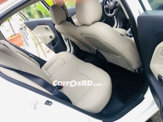 Kia Rio Carros en venta