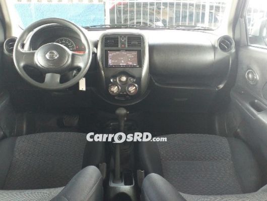 Nissan March Hatchback en venta