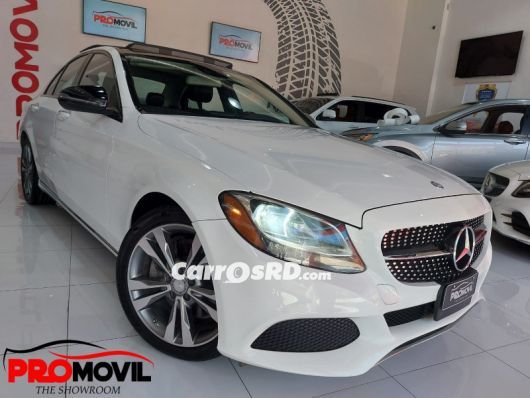 Mercedes-Benz Clase C Carros en venta