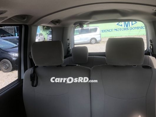 Nissan Serena Minivan en venta