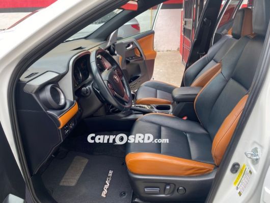 Toyota RAV4 Jeepeta en venta